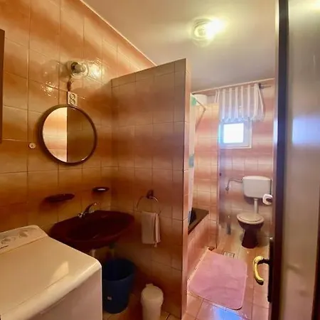Apartment Amarante Kastela